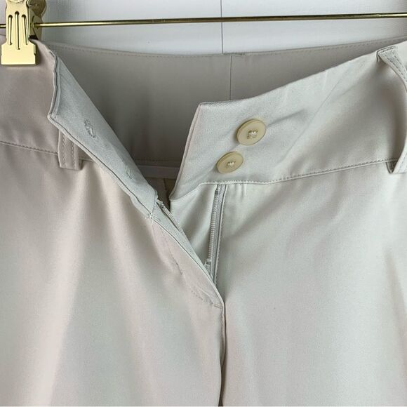 NWT Adidas women’s ecru budget golf 2 stretch twill Bermuda short size 0 - Picture 3 of 9